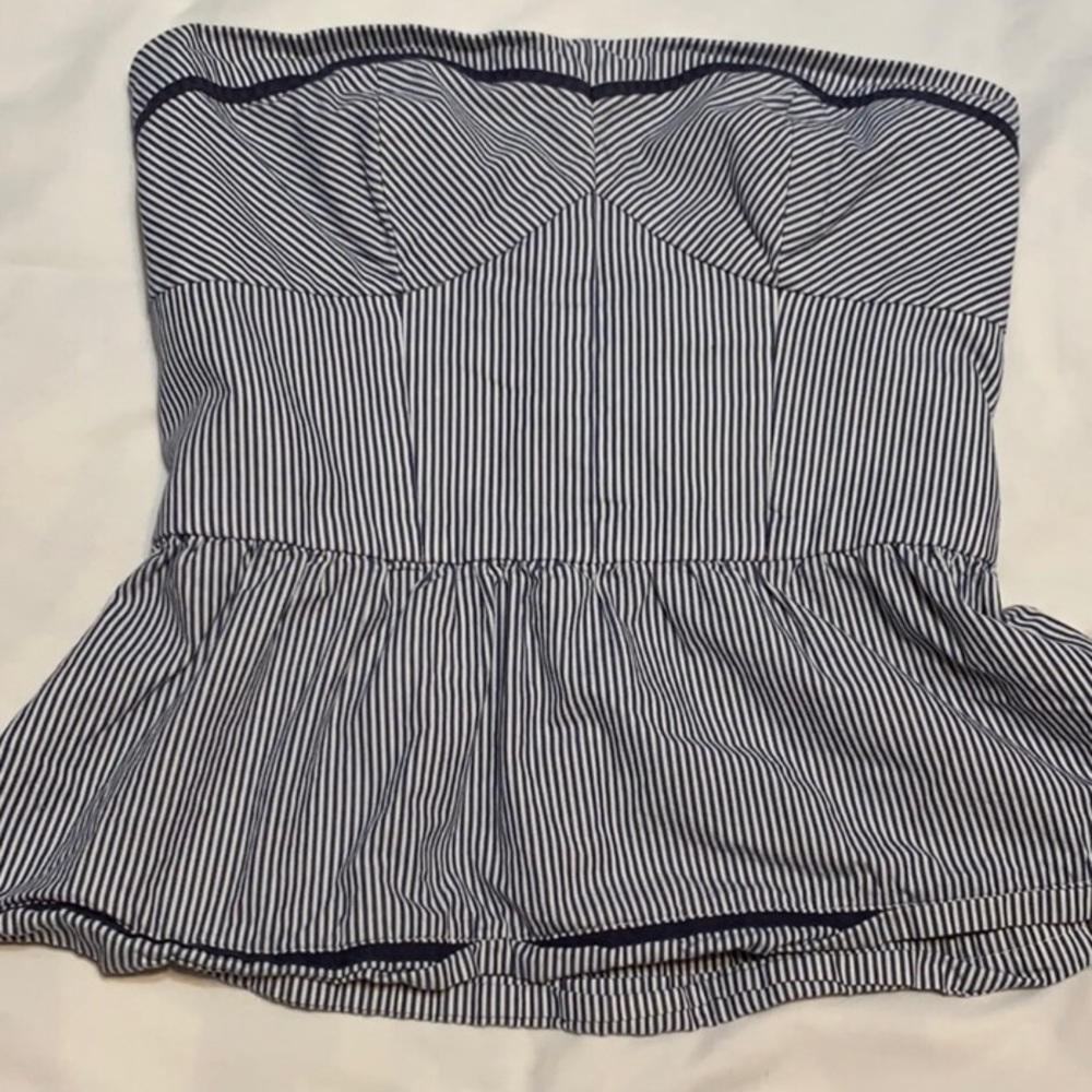 Abercrombie strapless stop